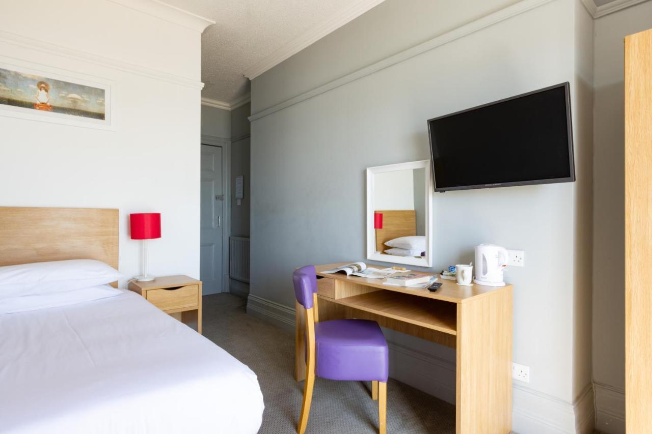 The Royal Hotel Weymouth Esterno foto